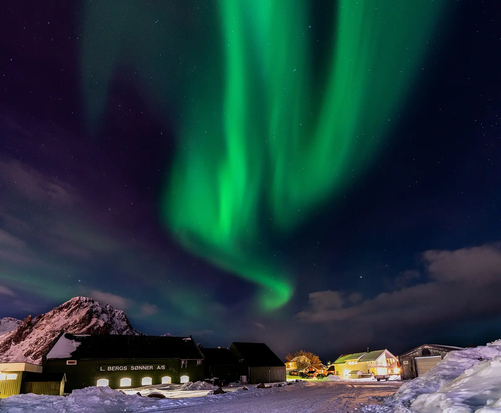 Aurora over Svolvær